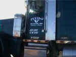 truck.JPG (86861 bytes)